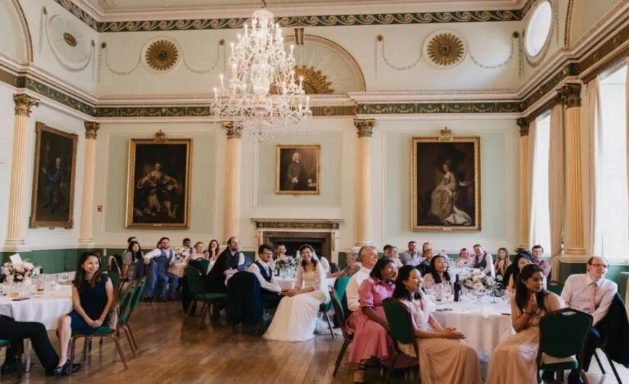 6 Ways to Save Money When Booking a Wedding Venue in London