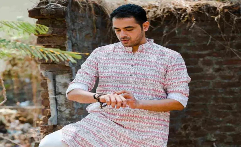 Men’s Kurta Pajama: The Perfect Blend of Sophistication and Culture